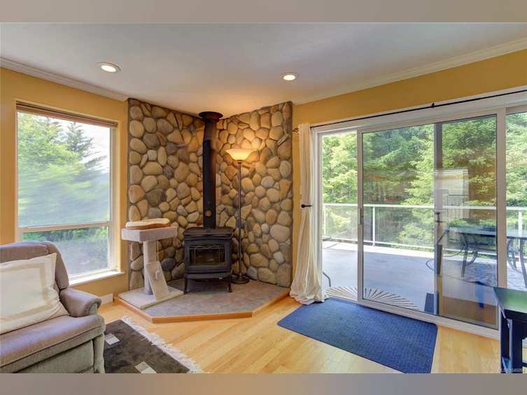 9857 Youbou Road, Youbou, BC, V0R 3E1 - 13