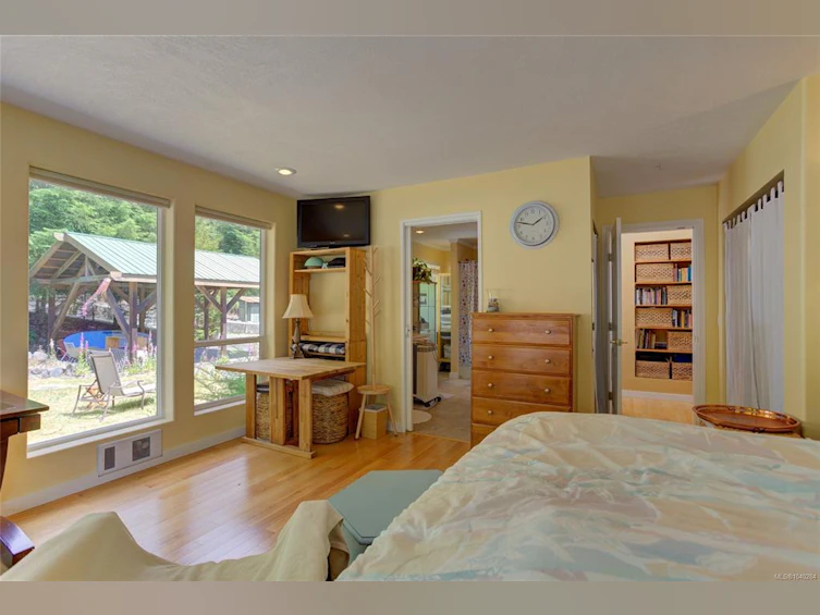 9857 Youbou Road, Youbou, BC, V0R 3E1 - 22