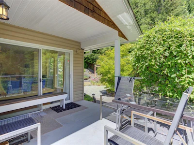 9857 Youbou Road - 5
