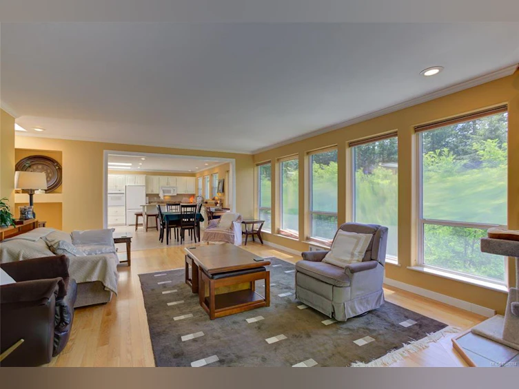 9857 Youbou Road, Youbou, BC, V0R 3E1 - 15