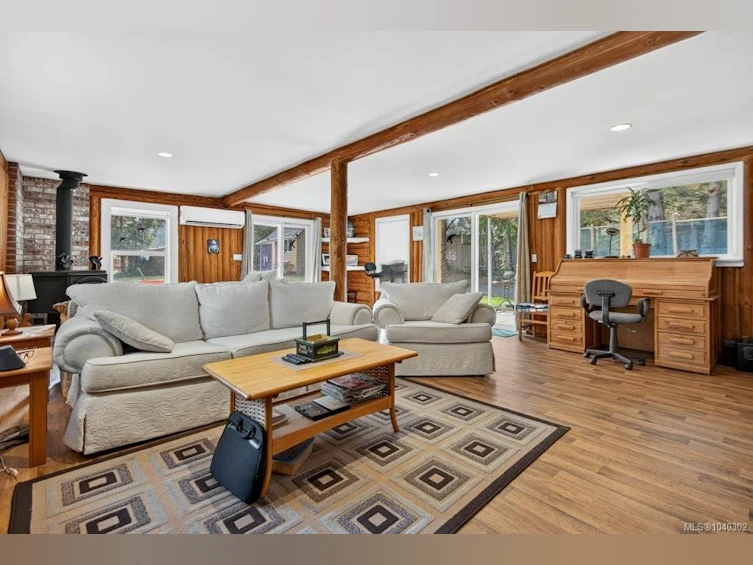 70 Islewood Drive, Bowser/Deep Bay, BC, V0R 1G0 - 11