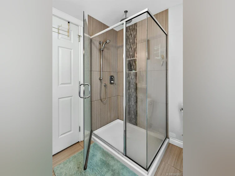 70 Islewood Drive, Bowser/Deep Bay, BC, V0R 1G0 - 26