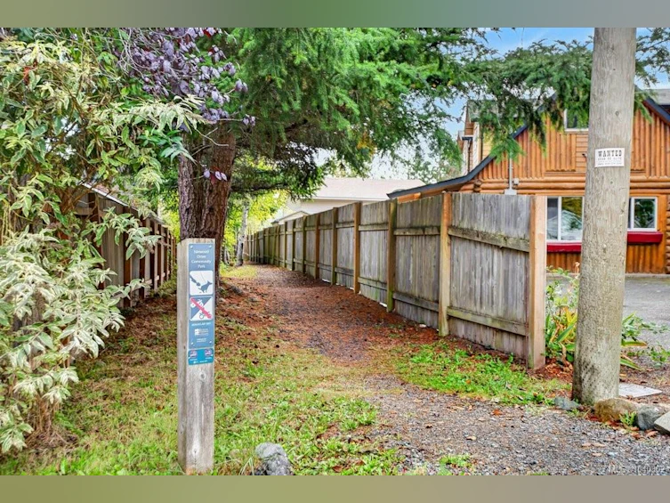 70 Islewood Drive, Bowser/Deep Bay, BC, V0R 1G0 - 50