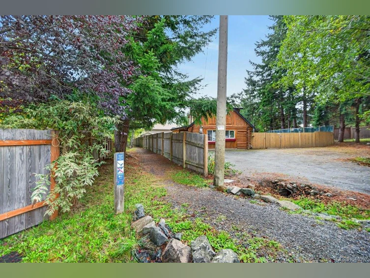 70 Islewood Drive, Bowser/Deep Bay, BC, V0R 1G0 - 49