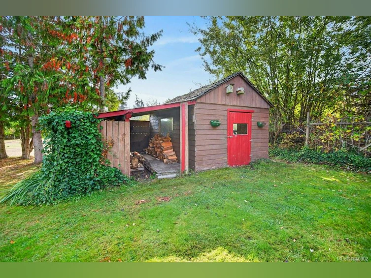 70 Islewood Drive, Bowser/Deep Bay, BC, V0R 1G0 - 38