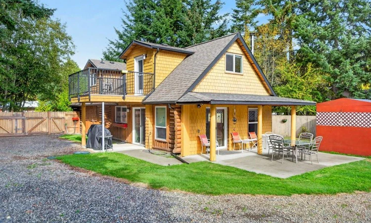 70 Islewood Drive