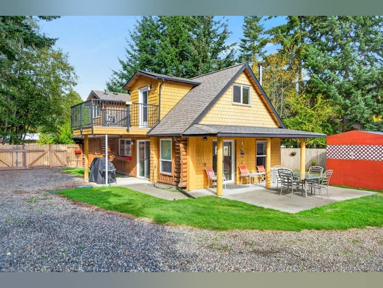 70 Islewood Drive, Bowser/Deep Bay, BC, V0R 1G0