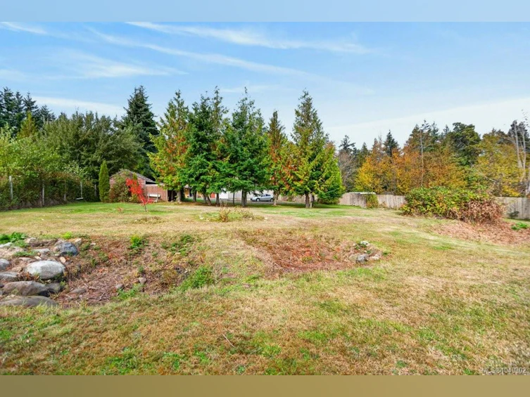 70 Islewood Drive, Bowser/Deep Bay, BC, V0R 1G0 - 46