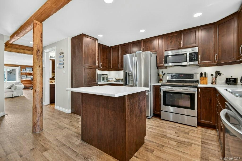 70 Islewood Drive, Bowser/Deep Bay, BC, V0R 1G0 - 8