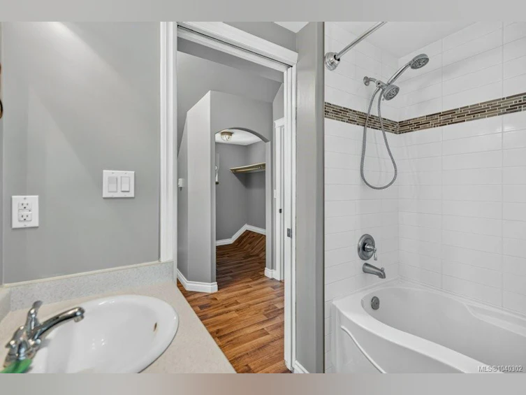70 Islewood Drive, Bowser/Deep Bay, BC, V0R 1G0 - 28