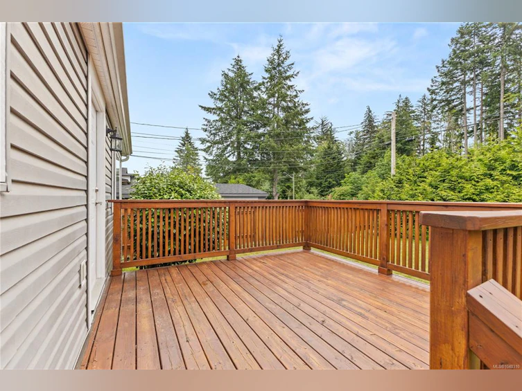 1870 Mcdonald Road, Campbell River, BC, V9W 5K1 - 4