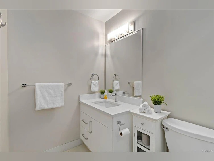 107-280 Island Highway, View Royal, BC, V9B 1G5 - 17
