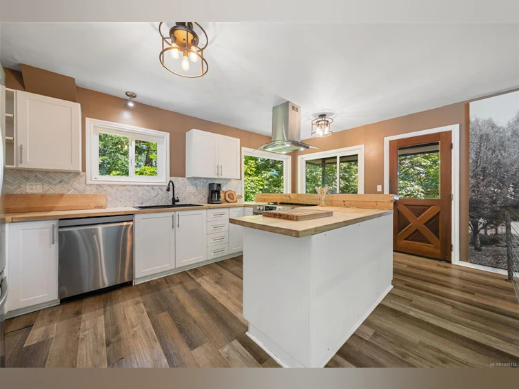 624 Libra Place, Metchosin, BC, V9C 4G6 - 21
