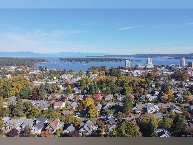 58 Pine Street, Nanaimo, BC, V9R 2B2 - 62