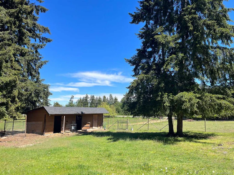 981 Pratt Road, Hilliers, BC, V9K 1W5 - 4