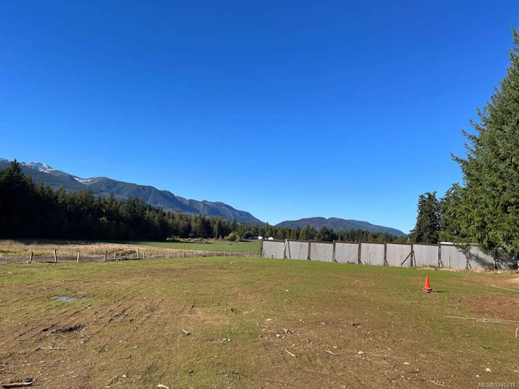 981 Pratt Road, Hilliers, BC, V9K 1W5 - 37