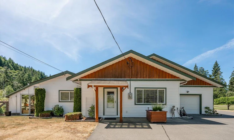 1099 Popham Road