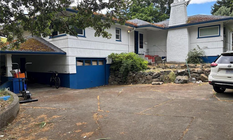 342 Foul Bay Road