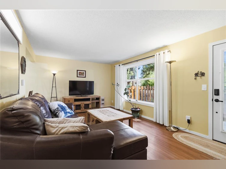 2872 Glen Lake Road, Langford, BC, V9B 4A7 - 8