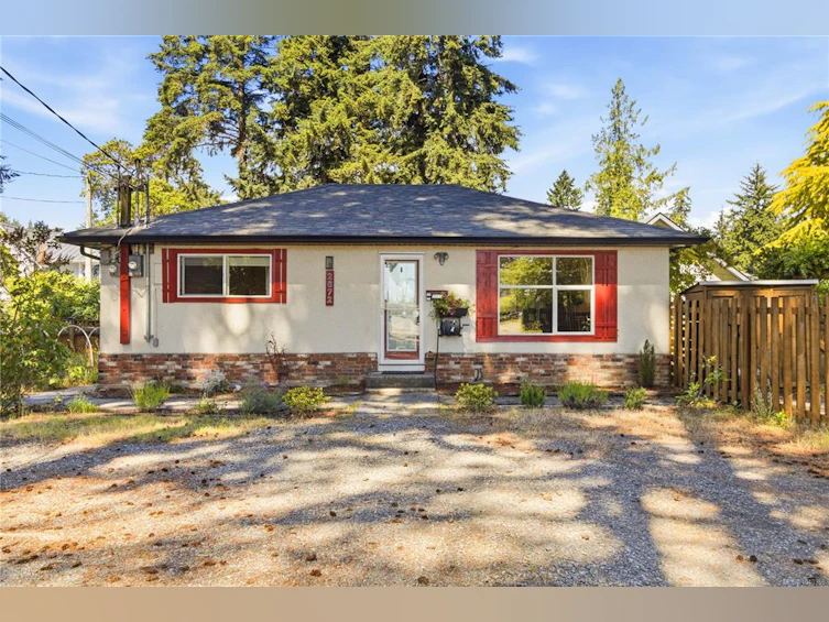 2872 Glen Lake Road, Langford, BC, V9B 4A7 - 35