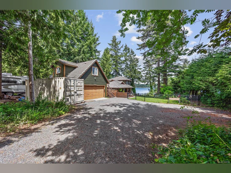 7764 Ships Point Road, Fanny Bay, BC, V0R 1W0 - 16