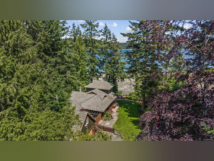 7764 Ships Point Road, Fanny Bay, BC, V0R 1W0 - 73