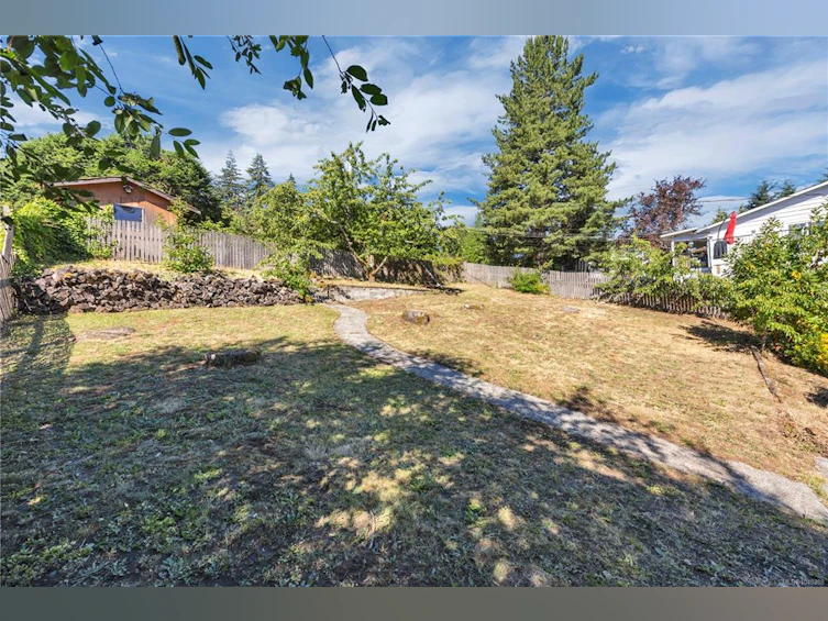 1116 2nd Avenue, Ladysmith, BC, V9G 1A6 - 50