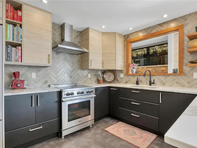 1116 2nd Avenue - 3
