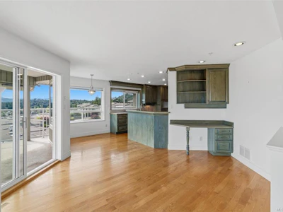 3375 Edgewood Drive - 4