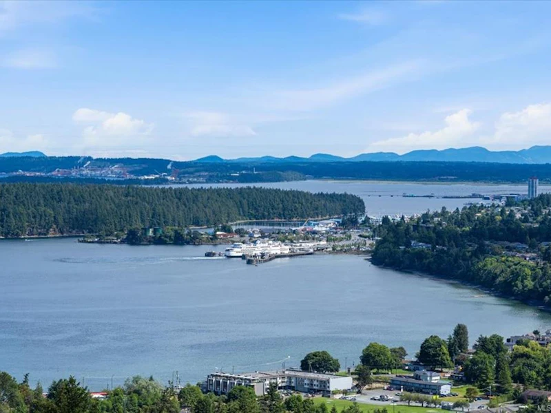 3375 Edgewood Drive, Nanaimo BC V9T 5V2