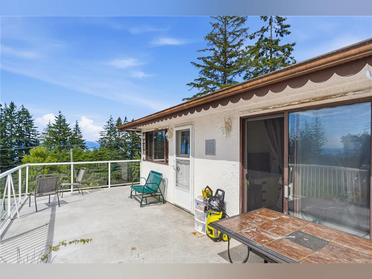 5395 Lost Lake Road, Nanaimo, BC, V9T 5E7 - 36