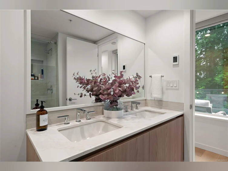 222-2000 Hannington Road, Langford, BC, V9B 6R6 - 21