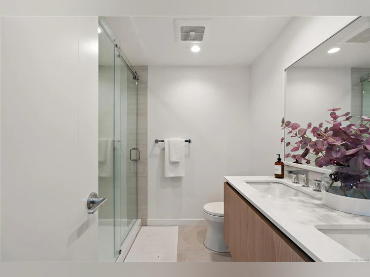 222-2000 Hannington Road, Langford, BC, V9B 6R6 - 20