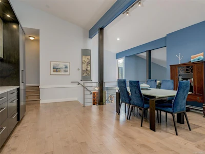 4482 Emily Carr Drive - 5
