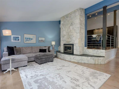4482 Emily Carr Drive - 3