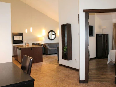 125-1175 Resort Drive - 4