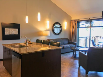 125-1175 Resort Drive - 5