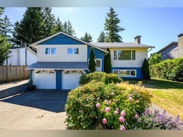 591 Rocky Heights Road, Comox, BC, V9M 3E8
