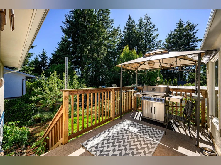 591 Rocky Heights Road, Comox, BC, V9M 3E8 - 23