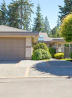 960st. Andrews Lane
