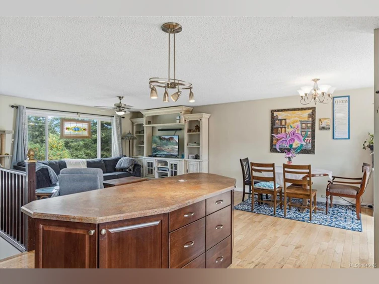2671 Beaver Creek Crescent, Nanaimo, BC, V9T 3K3 - 7