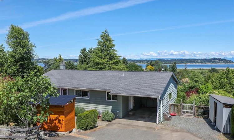 3800 Laurel Drive