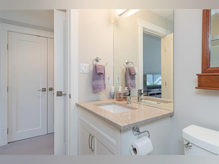 497 Ridgefield Drive, French Creek, BC, V9P 0E2 - 40