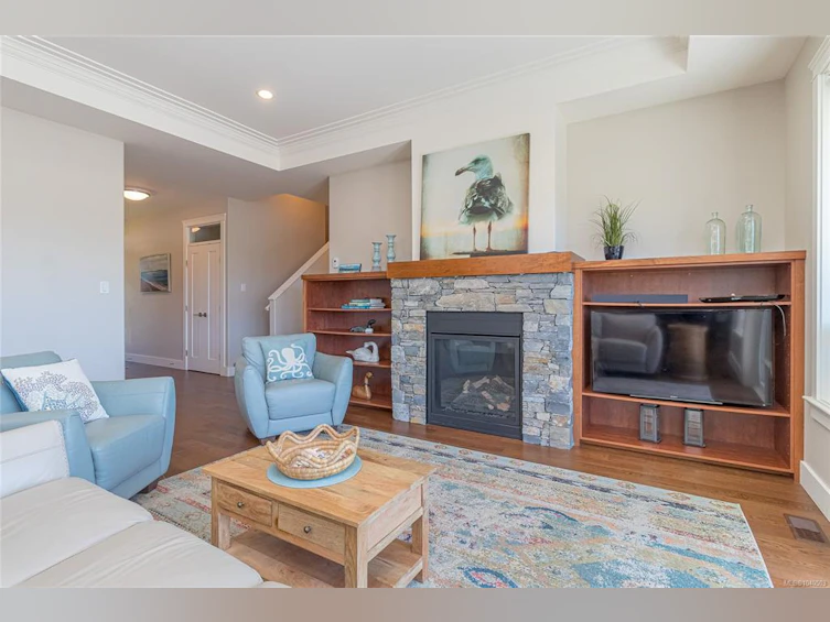 497 Ridgefield Drive, French Creek, BC, V9P 0E2 - 3