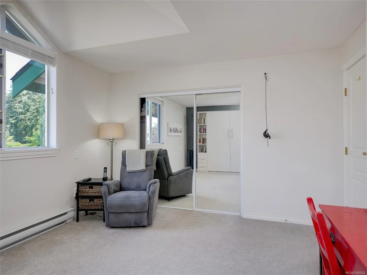96-530 Marsett Place, Saanich, BC, V8Z 7J2 - 16
