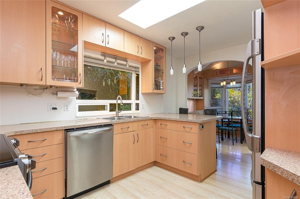 157 Robertson Street, Victoria, BC, V8S 3X3 - 19