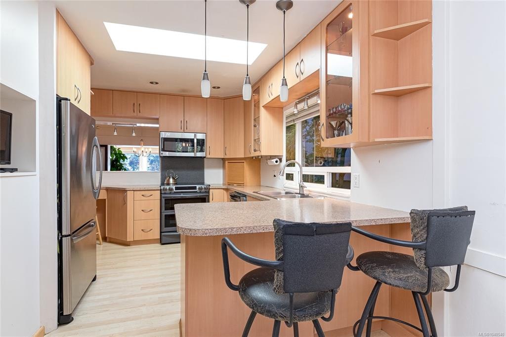 157 Robertson Street, Victoria, BC, V8S 3X3 - 16