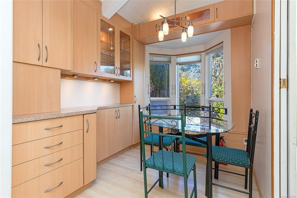 157 Robertson Street, Victoria, BC, V8S 3X3 - 20