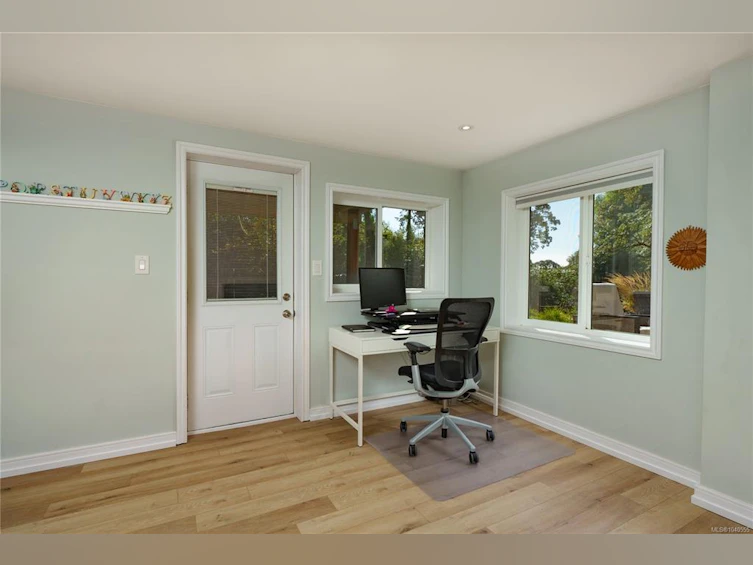 1299 Camrose Crescent, Saanich, BC, V8P 1N6 - 20
