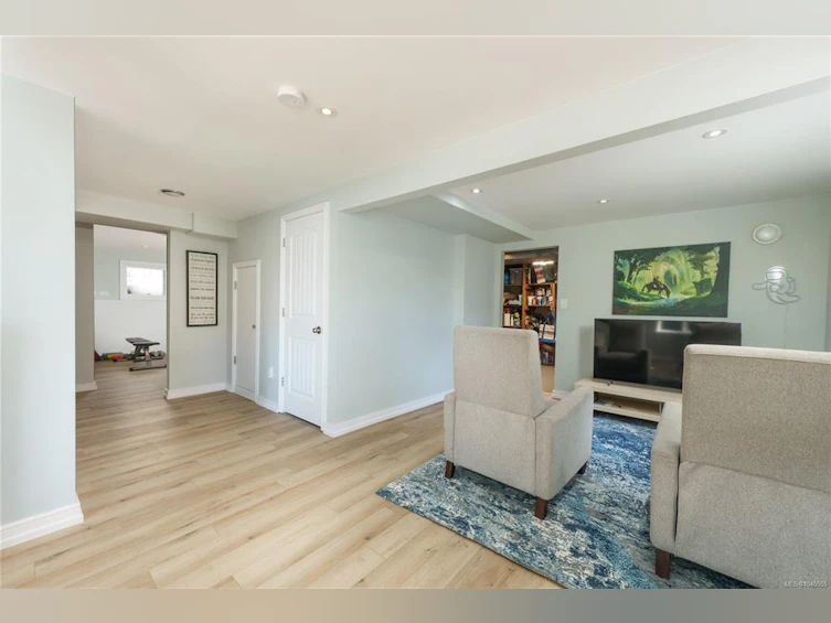 1299 Camrose Crescent, Saanich, BC, V8P 1N6 - 17